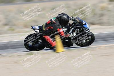 media/Jan-15-2026-Racers Edge (Thu) [[dfebeb70ab]]/2-A Group/Session 3 (Turn 15 Inside Pans)/